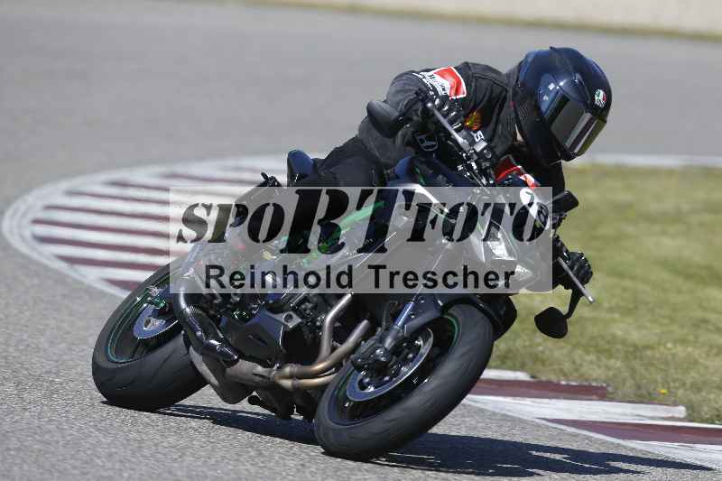 /01 02.04.2026 MAZ ADR/Gruppe gelb Gruppe gruen/18